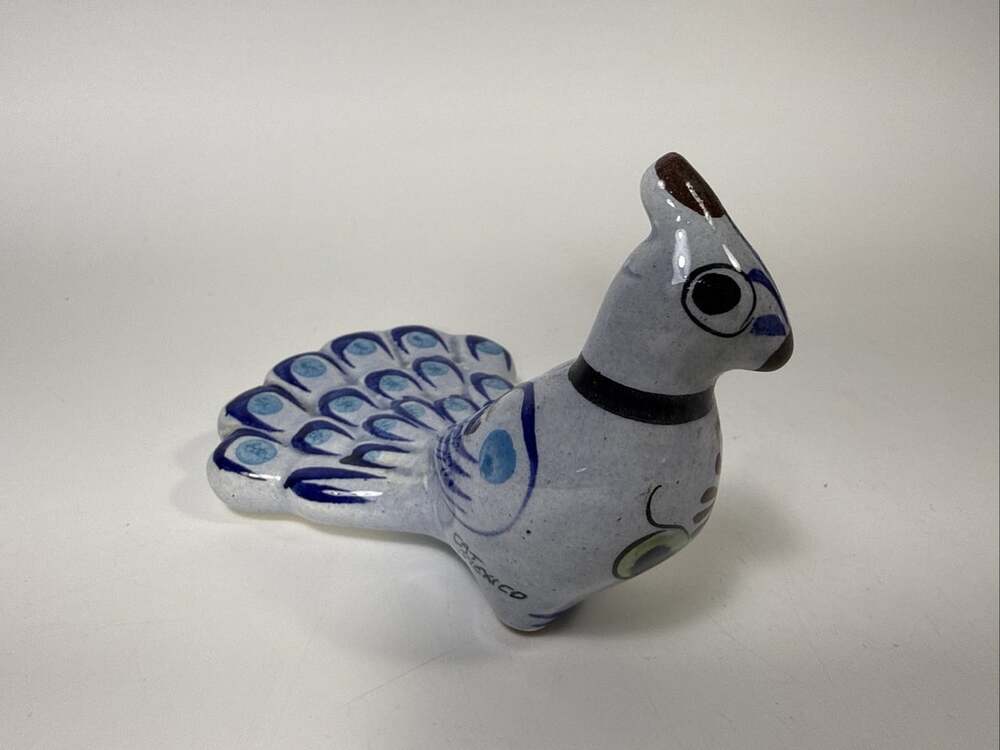 Vtg Tonala Mexican Folk Art Hand Painted Peacock Signed “Cat” G2 - Picture 4 of 11